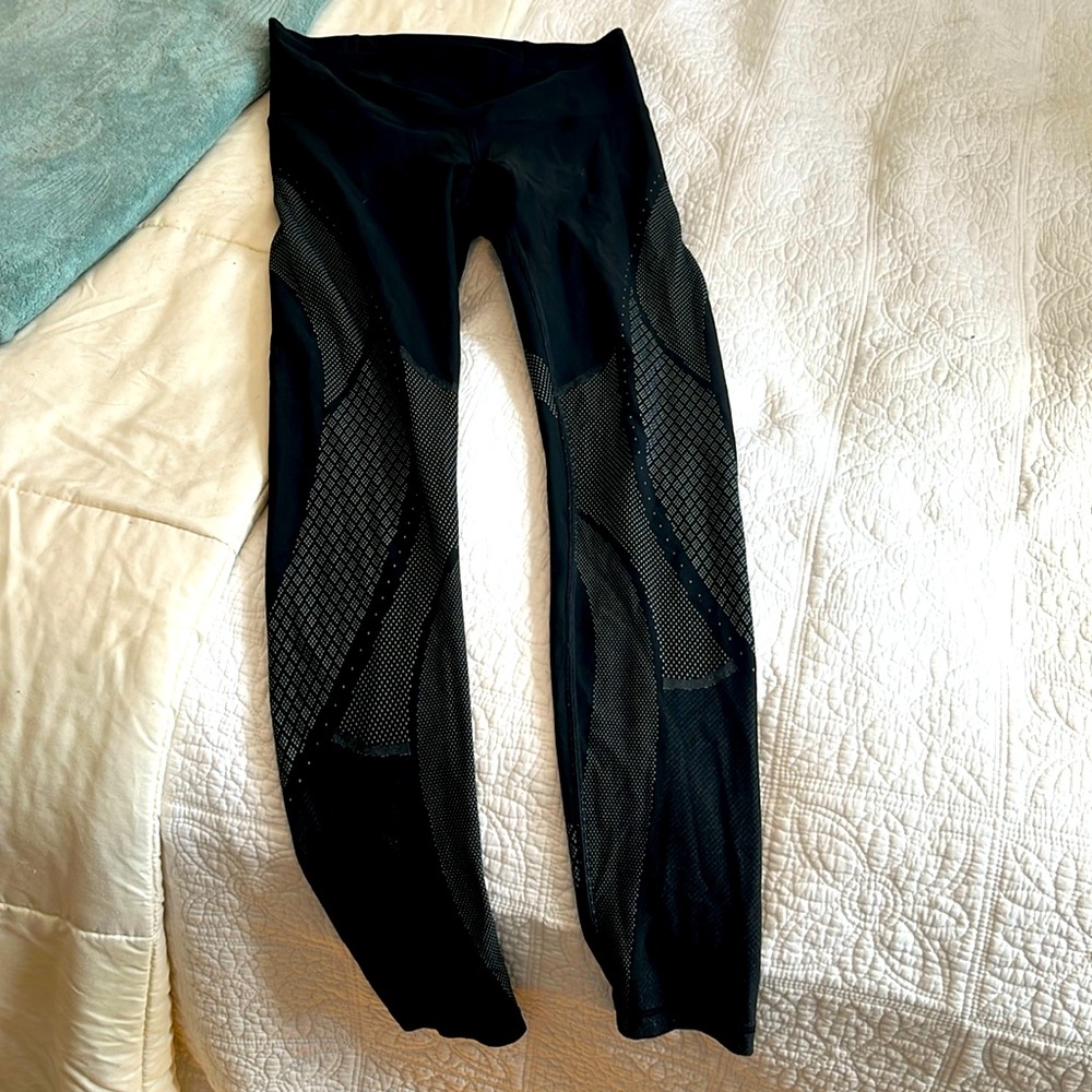 Lululemon tights
